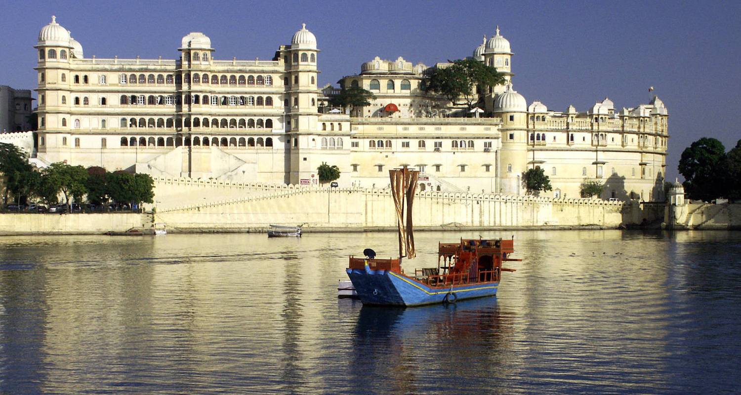 Delhi Agra Jaipur with Udaipur Tour Packages
